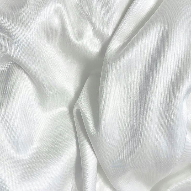 Set tempat tidur satin