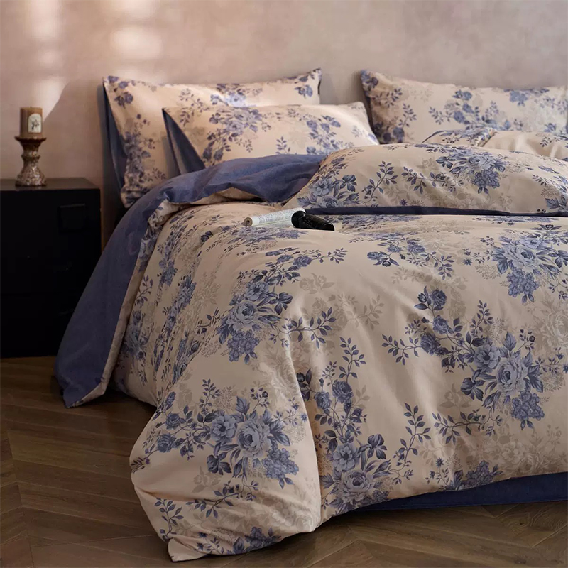 Set Tempat Tidur Cetak Microfiber Poliester 100% Ultra Lembut